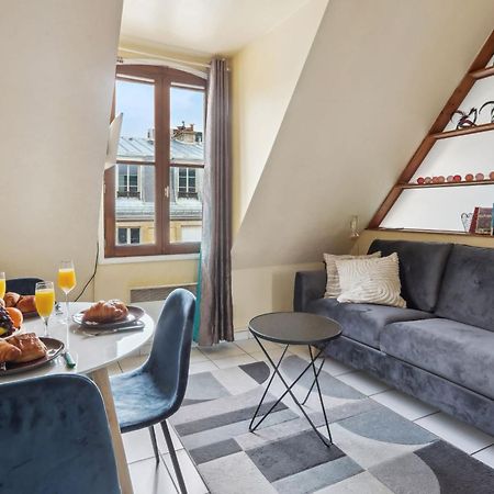 Eiffel Tower & Faubourg - 1Br - Cityapartmentstay Paris Luaran gambar