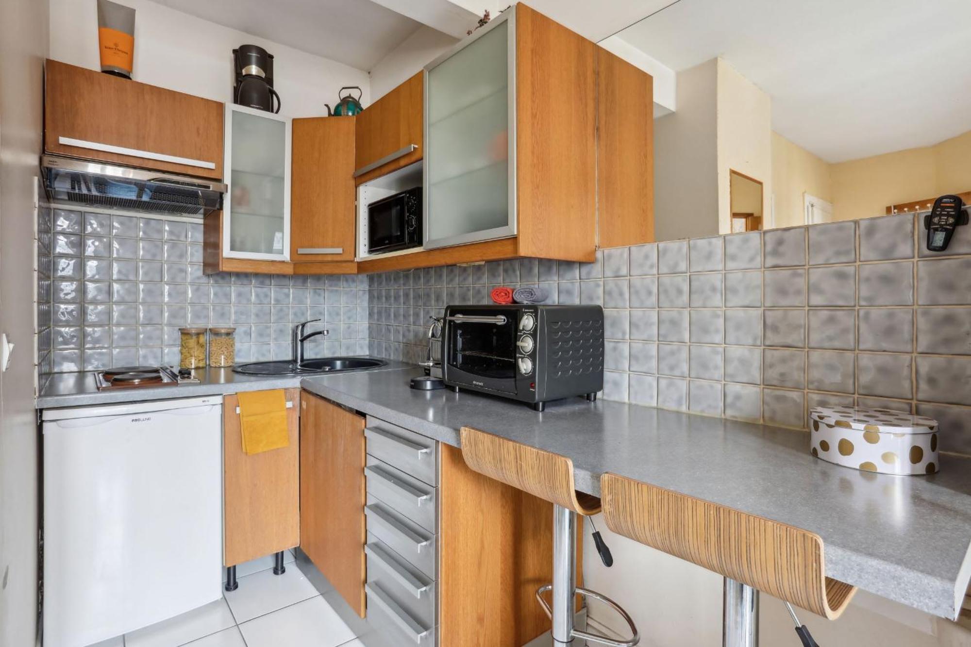 Eiffel Tower & Faubourg - 1Br - Cityapartmentstay Paris Luaran gambar